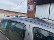 Peugeot Partner Tepee 2008-2018 Barras de techo Skyport (negras) foto 9