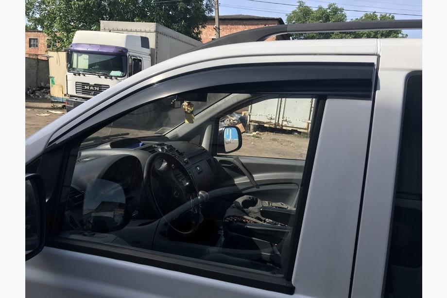 Mercedes Vito W639 2004-2014 Deflectores de Ventana (2 uds., Sunplex Sport) Foto 3