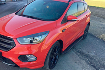 Ford Kuga/Escape 2013-2019 Estribos Laterales Tayga Black (2 uds., Aluminio) foto 1