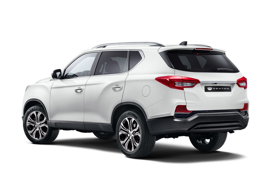 El examen de cruce SsangYong Rexton de tercera generación