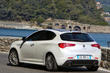 Revisión del hatchback de cinco puertas Alfa Romeo Giulietta foto 2