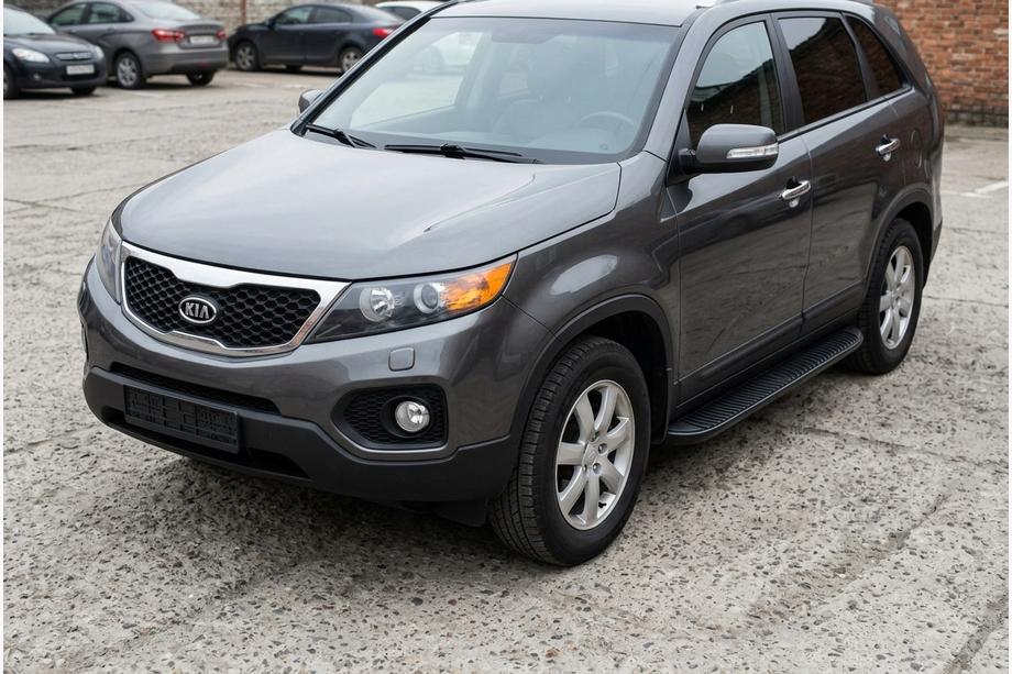 Kia Sorento II XM 2009-2014 Estribos Laterales Tayga Black (2 uds., Aluminio) 2013-2016 Image