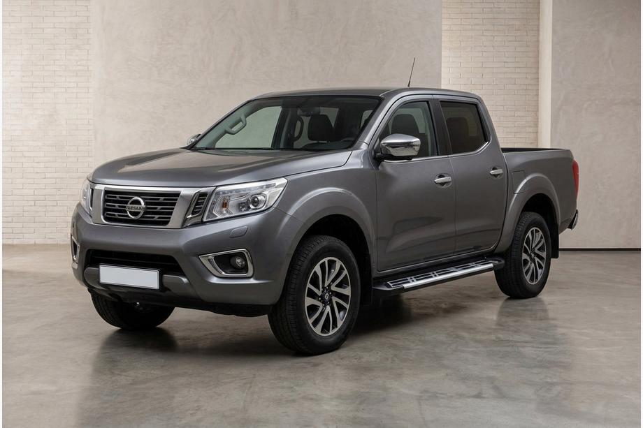 Nissan Navara/NP300 2016- Estribos Laterales Sunrise (2 uds., Aluminio) Image