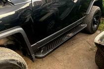 Toyota FJ Cruiser 2006-2022 Estribos Laterales Allmond Black (2 uds., aluminio) foto 1
