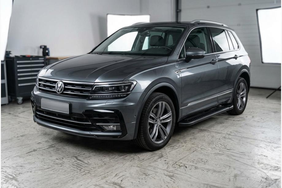 Volkswagen Tiguan 2016-2023 Estribos Laterales Allmond Black (2 uds., Aluminio) Image