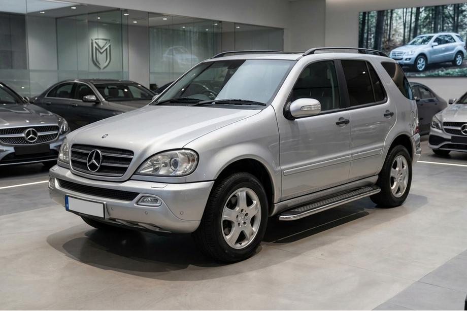 Mercedes ML W163 1997-2005 Estribos Laterales Maydos V2 (2 uds., Aluminio y Acero Inoxidable) Foto 1
