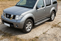 Nissan Pathfinder R51 2005-2014 Estribos Laterales Maydos V2 (2 uds., Aluminio y Acero Inoxidable) foto 1