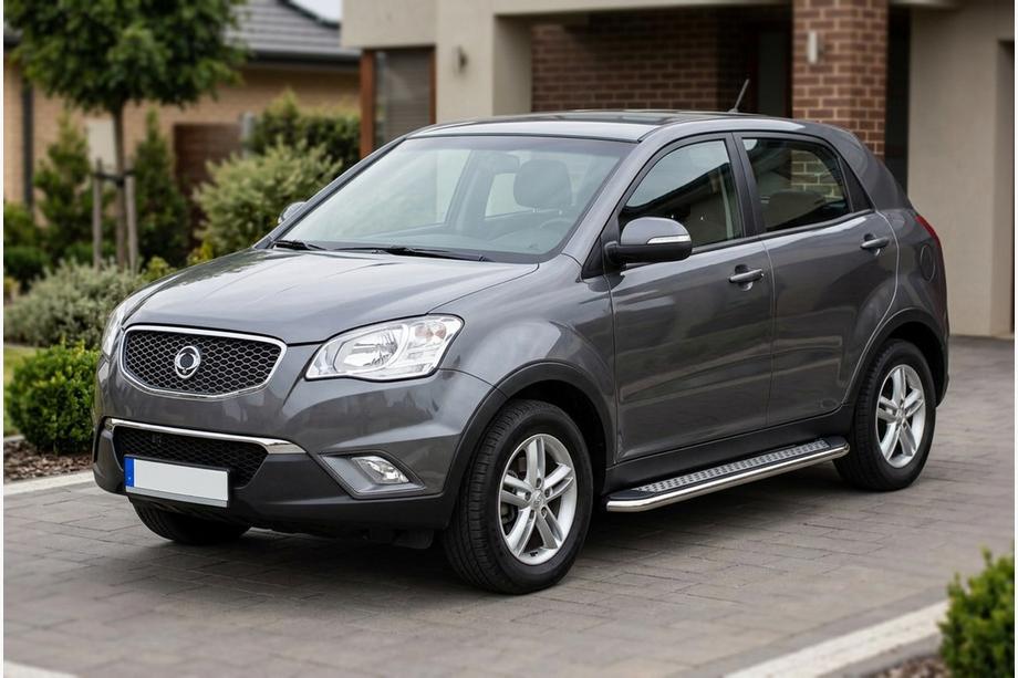 SsangYong Korando 2010-2019 Estribos Laterales Maydos V2 (2 uds., Aluminio y Acero Inoxidable) Foto 1
