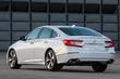 El examen de un sedán Honda Accord décima generación foto 6