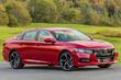El examen de un sedán Honda Accord décima generación foto 1