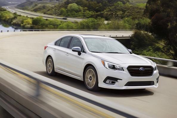 La berlina Subaru Legacy de la sexta generación