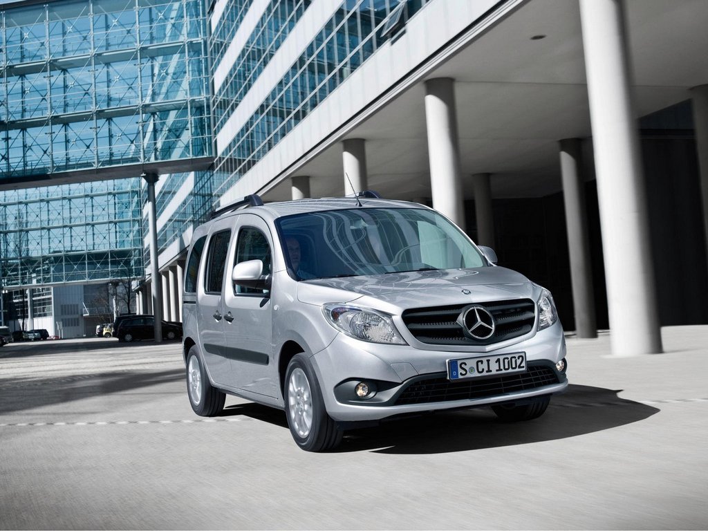 Reseña de cd minivan Mercedes-Benz Citan