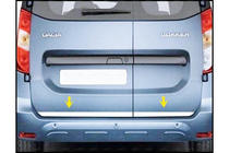 Dacia Dokker 2013-2022 Moldura maletero acero inoxidable foto 1
