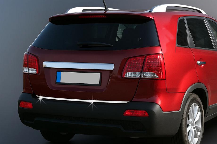 Kia Sorento II XM 2009-2014 Moldura maletero acero inoxidable (2009-2013) Image