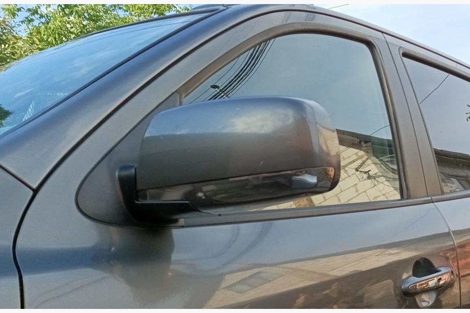 Hyundai Santa Fe 2 2006-2012 Cubiertas de Espejos (2 uds, Acero Inoxidable) Image