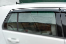 Volkswagen Golf 7/E-Golf 2012-2020 Deflectores de Ventana con Moldura Cromada HB (4 uds, Niken) foto 4
