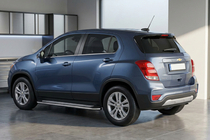Chevrolet Trax 2012-2023 Estribos Laterales Maydos V2 (2 uds., Aluminio y Acero Inoxidable) foto 1