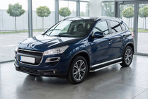 Peugeot 4008 2012-2017 Estribos Laterales Maydos V1 (2 uds., Aluminio y Acero Inoxidable) foto 1
