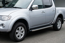 Fiat Fullback 2016- Estribos Laterales BlackLine (2 uds, Aluminio) foto 1