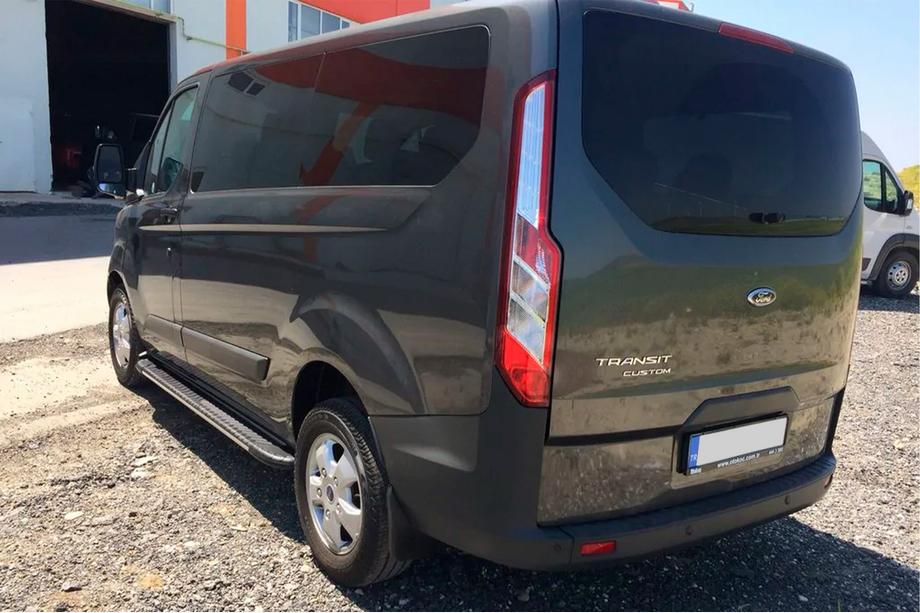 Ford Custom 2013-2022 Estribos laterales Bosphorus Grey (2 uds., aluminio) Batalla Larga Foto 3