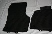 Volkswagen Passat B8 2015-2023 Alfombrillas de goma (4 uds, Original) foto 3