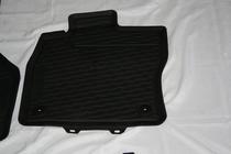 Volkswagen Passat B8 2015-2023 Alfombrillas de goma (4 uds, Original) foto 4