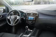 Revisión del hatchback Nissan Pulsar foto 4
