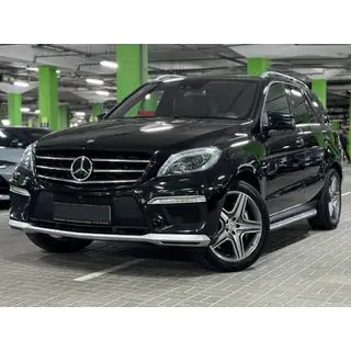 Kit de carrocería completo AMG ML63 foto 1