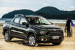 Examen de la parte trasera de la camioneta Fiat Toro foto 5