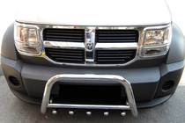 Dodge Nitro 2006-2011 Defensa Delantera QT006 (Acero Inoxidable) foto 1