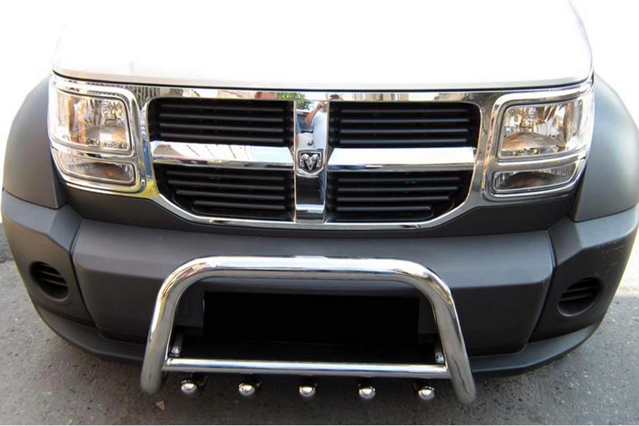 Dodge Nitro 2006-2011 Defensa Delantera QT006 (Acero Inoxidable) Image