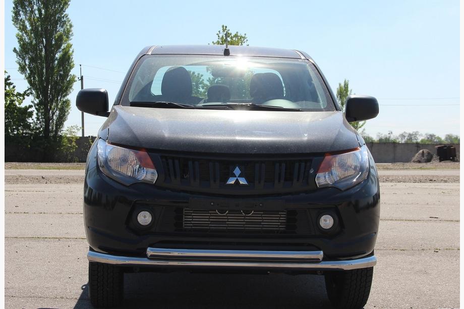Mitsubishi L200 2015-2024 Defensa Delantera ST014 (Acero Inoxidable) Image