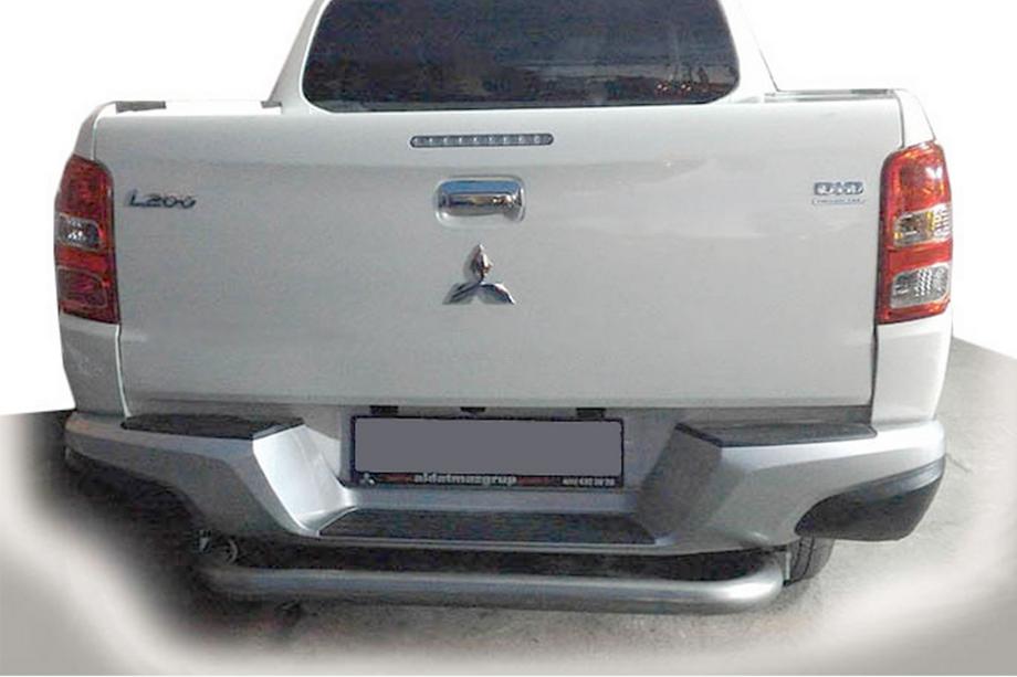 Fiat Fullback 2016- Protector Trasero AK007 (Acero Inoxidable) Image