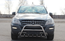 Mercedes ML W164 2005-2011 Defensa Delantera WT003 (Acero Inoxidable) foto 1