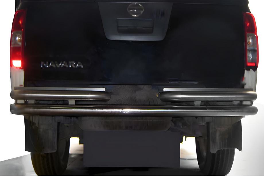 Nissan Navara 2006-2015 Protector Trasero AK005-3 (Acero Inoxidable) Image