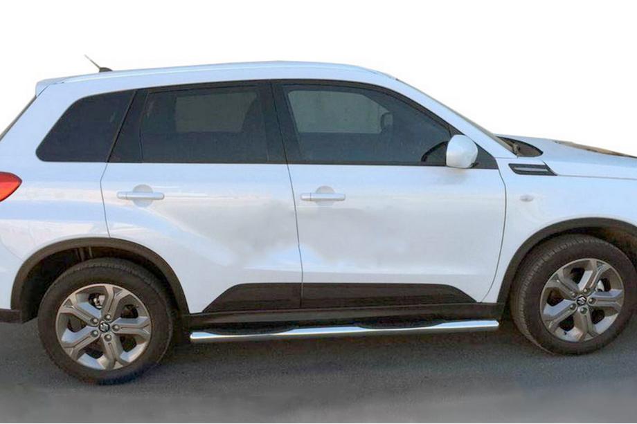 Suzuki Vitara 2015- Barras Laterales (2 uds., Acero Inoxidable) Image
