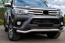 Toyota Hilux 2015- Defensa Delantera ST007 (Acero Inoxidable) foto 1