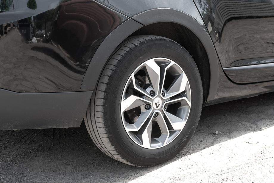 Renault Megane III 2009-2016 Aletines de aleta (8 uds, negros) SW, plástico ABS Foto 11