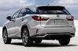El examen alargada del modelo crossover Lexus RX 350L foto 7