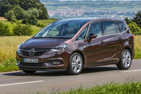 MPV compacto actualizado Opel Zafira