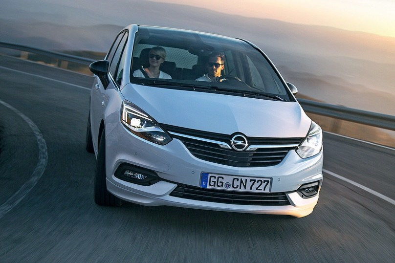 MPV compacto actualizado Opel Zafira