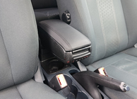 Ford Fiesta 2008-2017 Reposabrazos foto 1