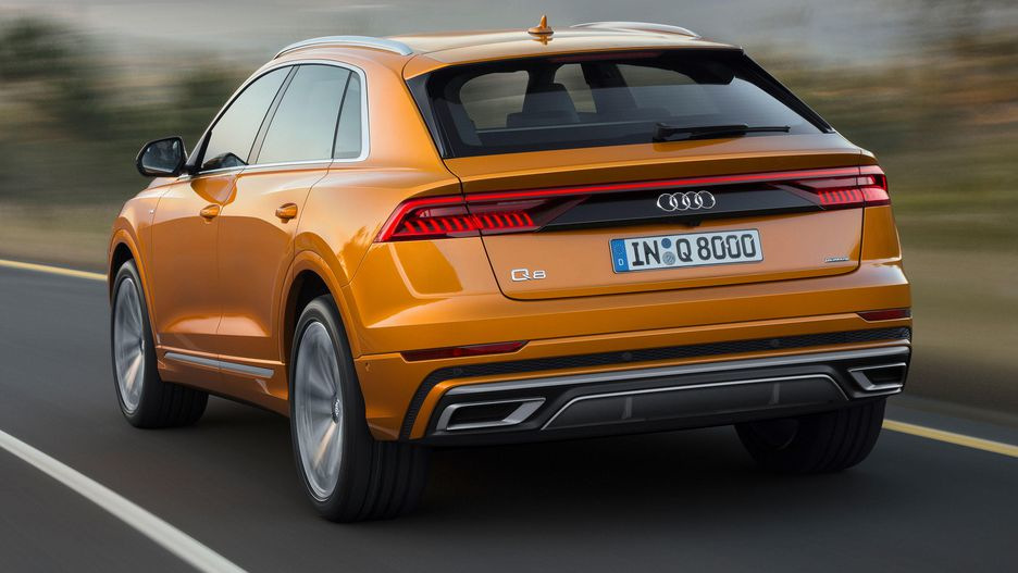 Revisión de primas de cruce de Audi Q8