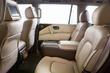 El examen de una camioneta Nissan Armada de segunda generación foto 4
