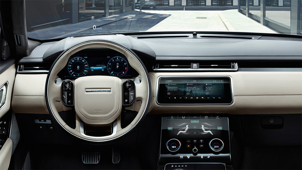 El examen de una camioneta Range Rover Velar