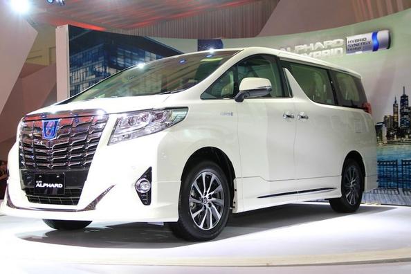 Lujoso minivan de Toyota Alphard de tercera generación Foto 7