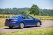 El segundo examen de Toyota Camry 2018 el modelo del año foto 8