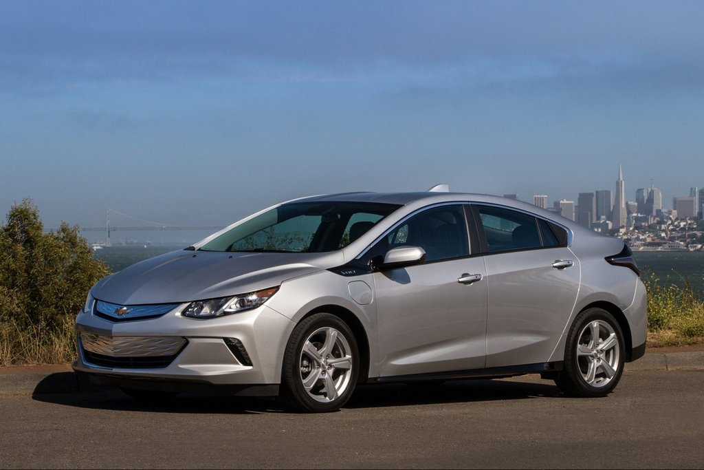 Revisión del hatchback híbrido Chevrolet Volt de segunda generación