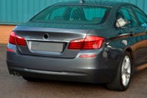 BMW 5 Series F10/F11 2010–2016 Moldura SD de acero inoxidable sobre la matrícula foto 6