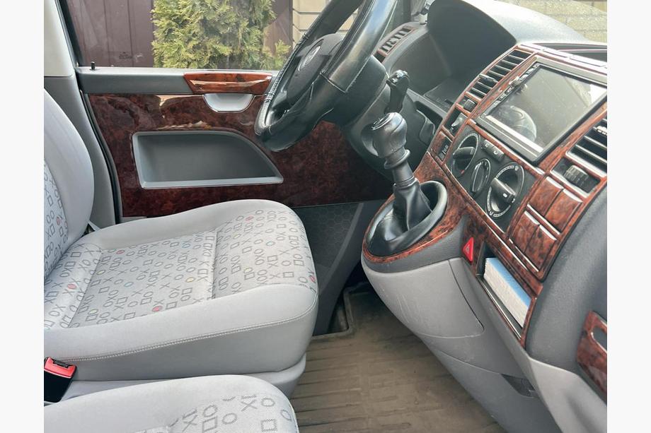 Volkswagen T5 Caravelle 2004-2010 Cubiertas para paneles de puerta Foto 7